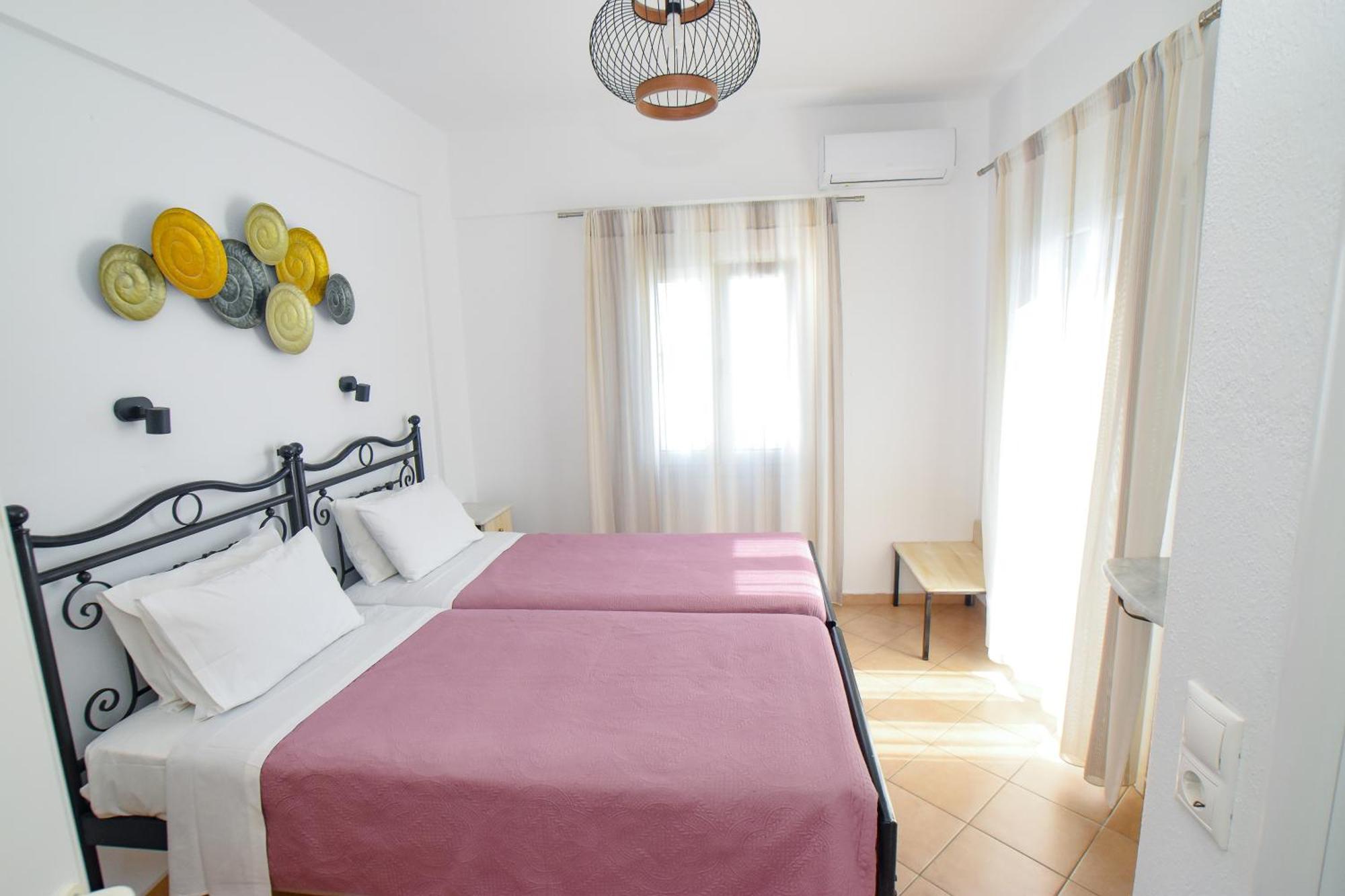 Celeste Apartments Ornos  Esterno foto