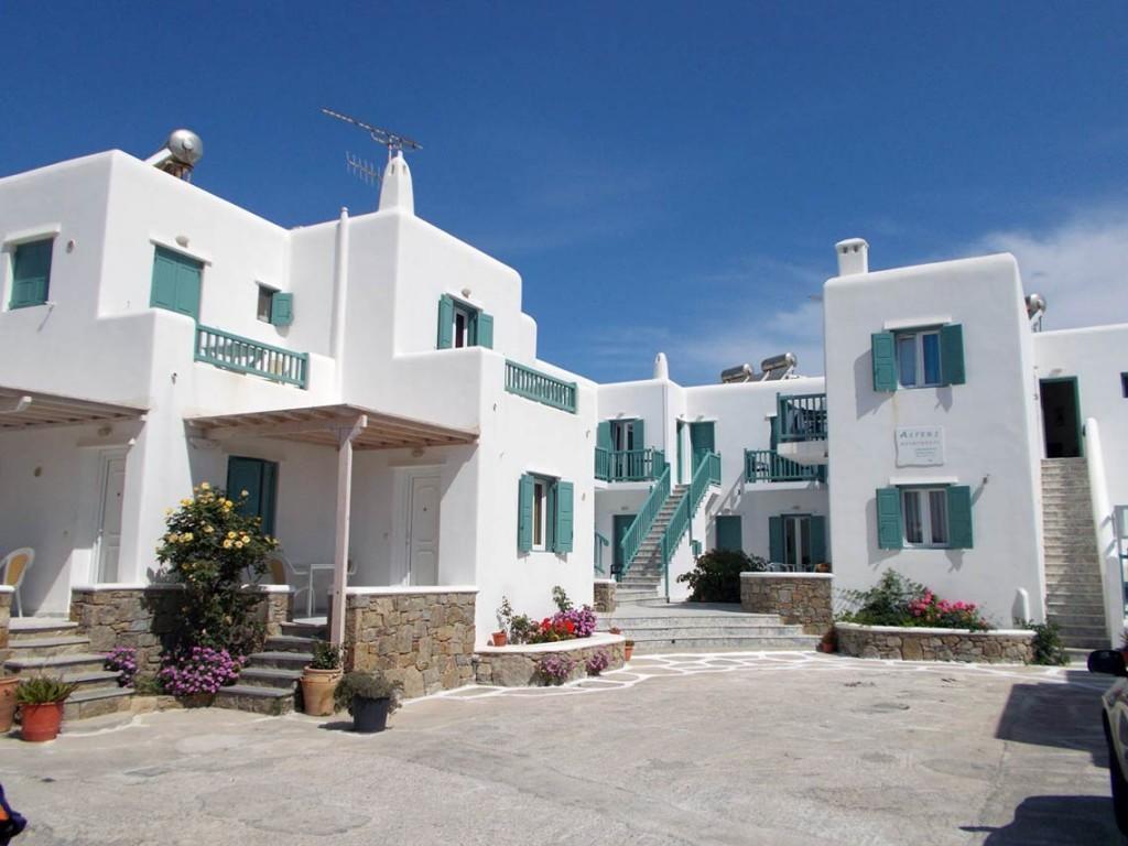 Celeste Apartments Ornos  Esterno foto